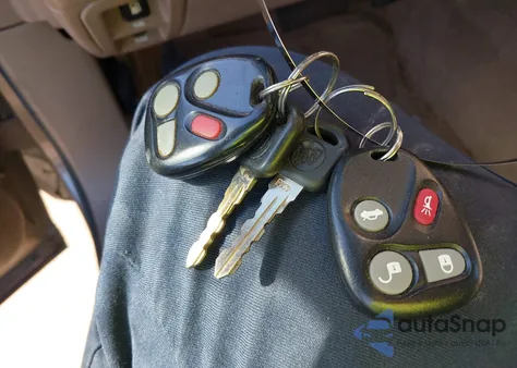 2000 Buick Park Avenue z USA, uszkodzony, nr VIN 1G4CW54KXY4294074